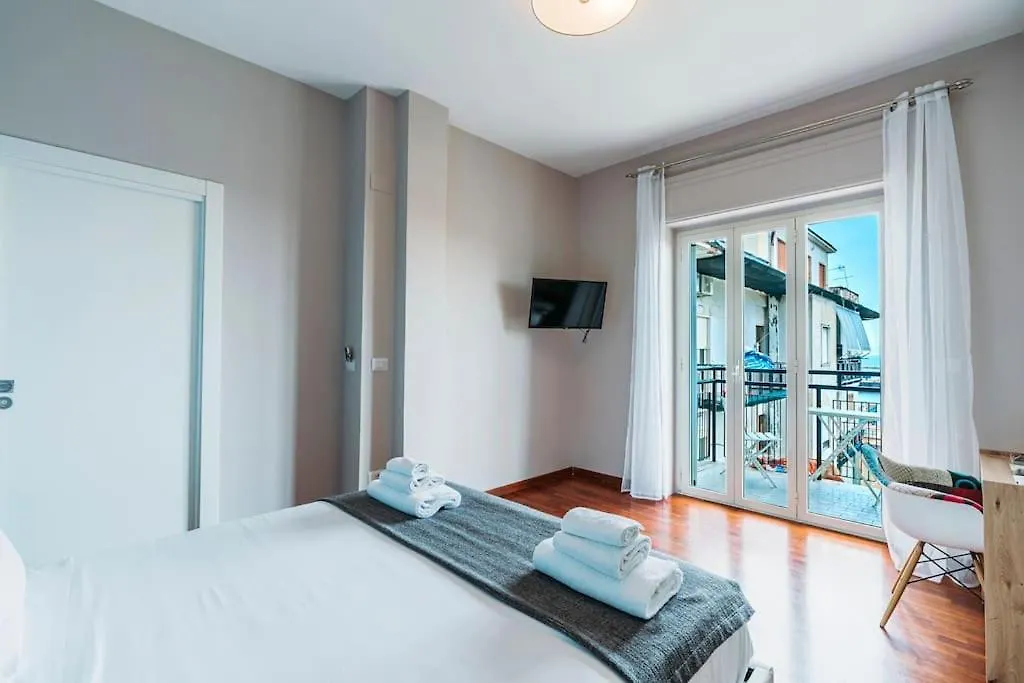 La Casa Di Giorgio Apartment Naples