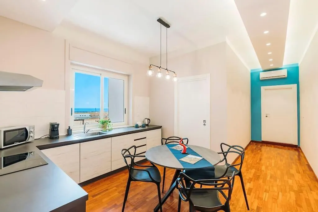 Guest house La Casa Di Giorgio Apartment Naples