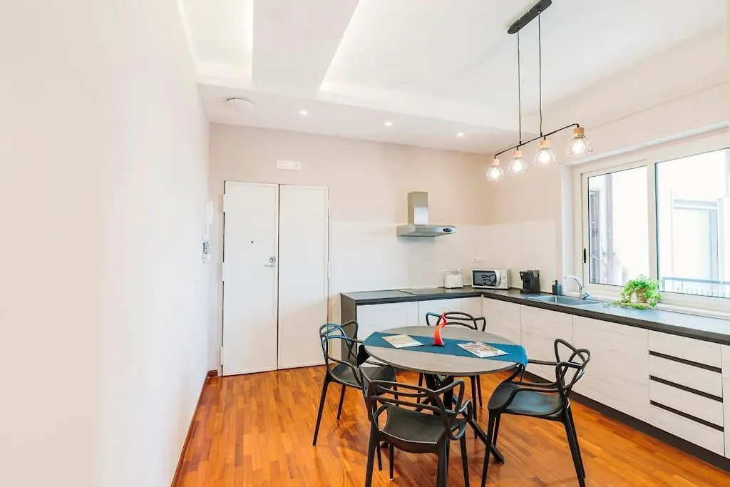 La Casa Di Giorgio Apartment Naples Guest house